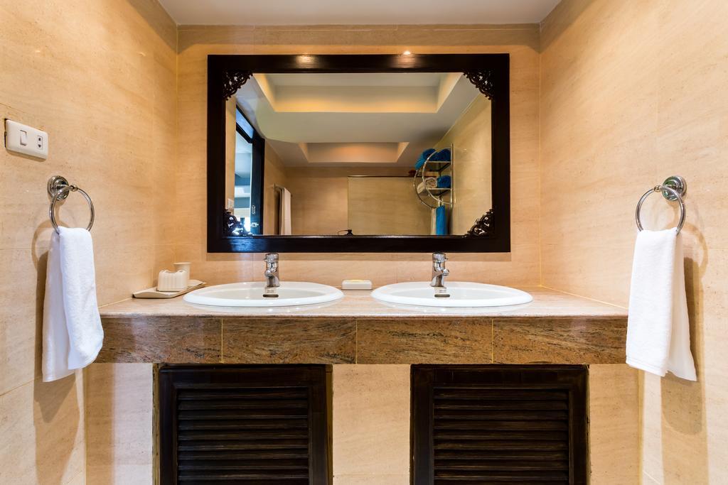 Patong Kalim Bay Residence מראה חיצוני תמונה