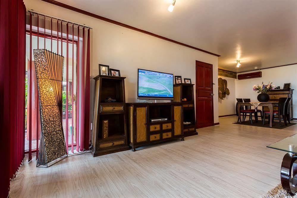 Patong Kalim Bay Residence מראה חיצוני תמונה